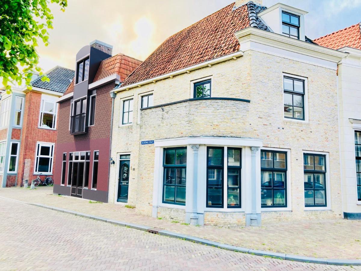 Stadshotel De Academie Franeker Esterno foto